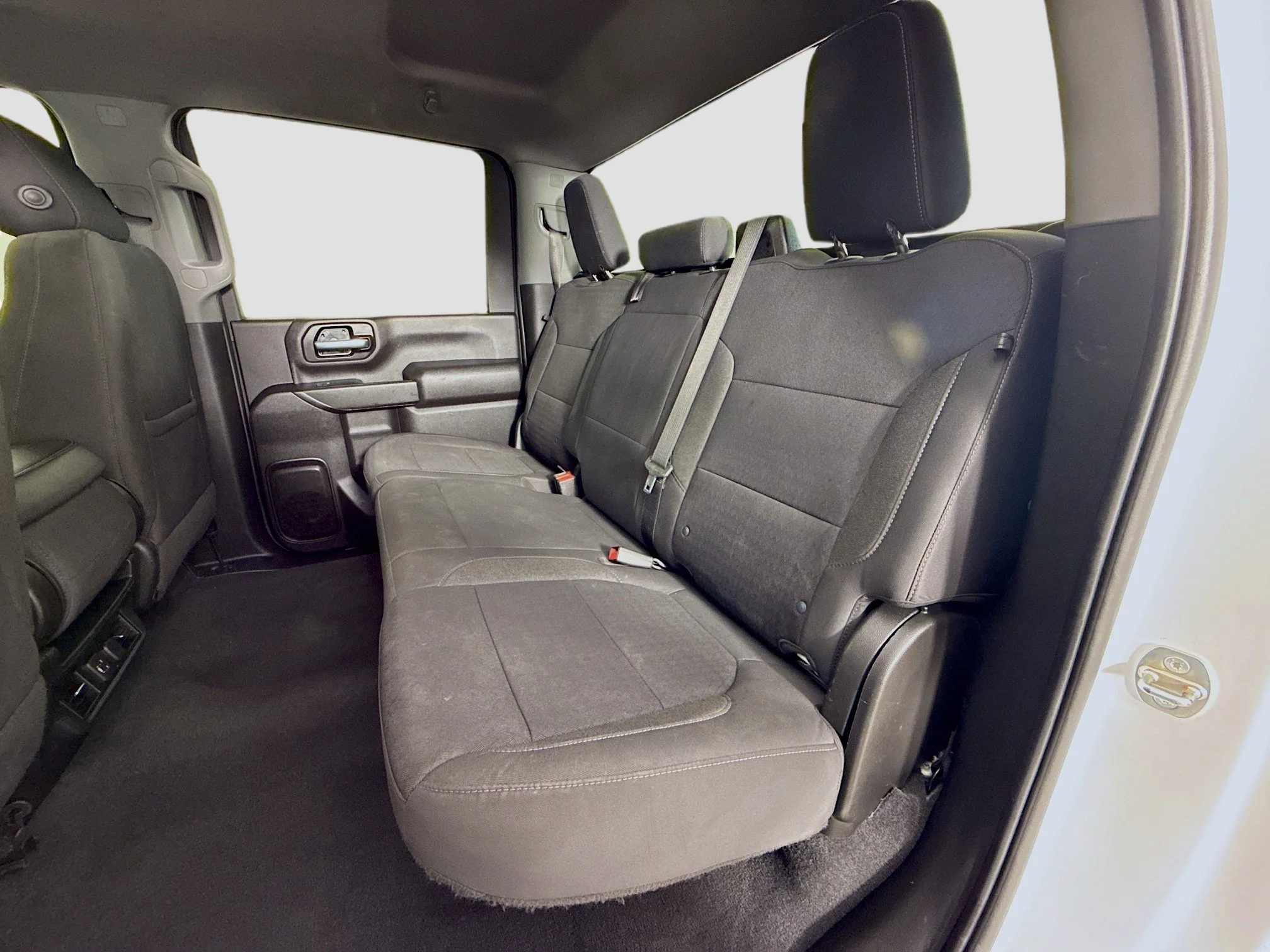 Used 2022 Summit White Chevrolet LT image 25