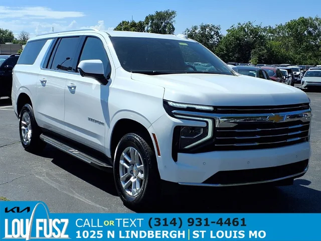2025 Chevrolet Suburban LT