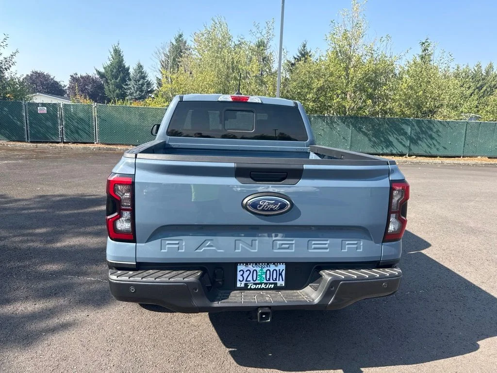 Used 2024 Azure Gray Metallic Ford XLT image 6
