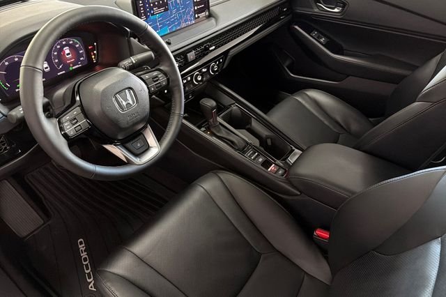 New 2026 Urban Gray Pearl Honda Touring image 8