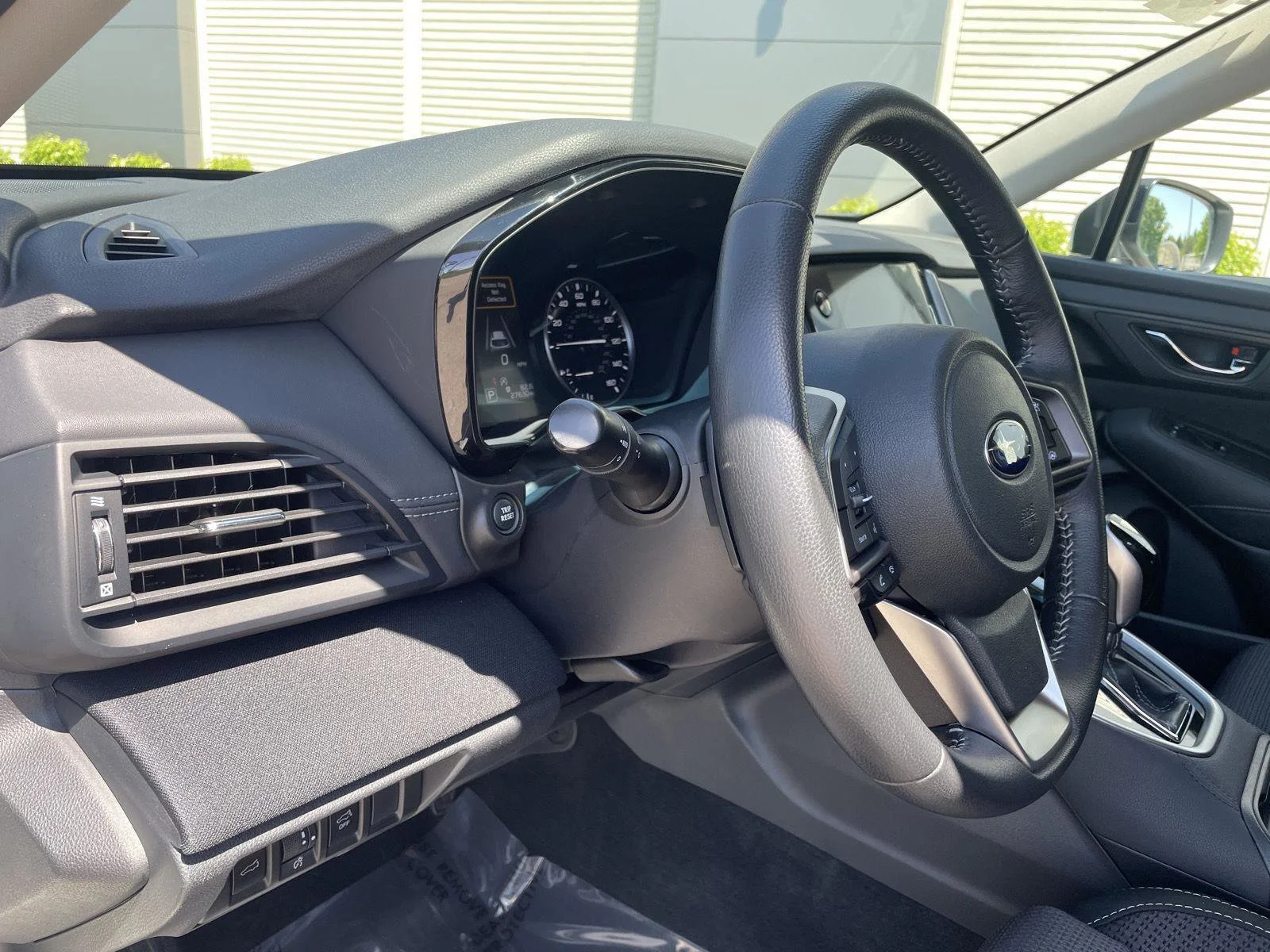 Used 2022 Crystal White Pearl Subaru Premium image 26