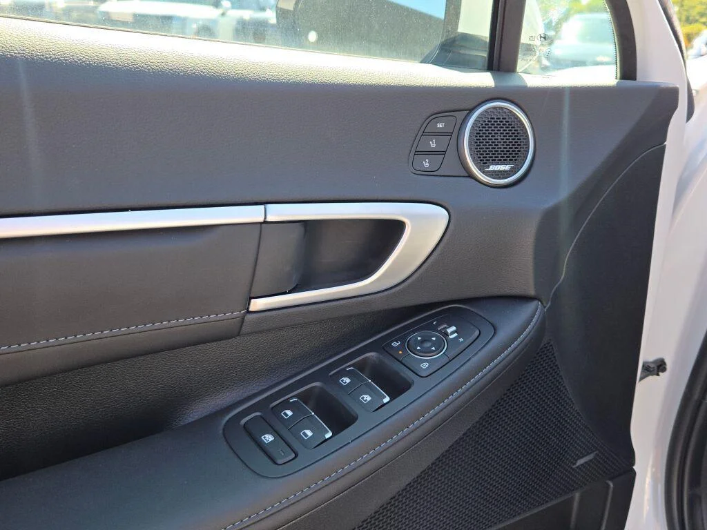 2025 Hyundai Sonata Hybrid Limited - Photo 21