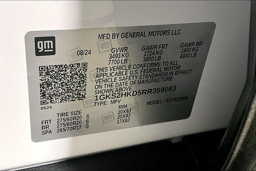 Certified Used 2024 Summit White GMC AT4 image 27