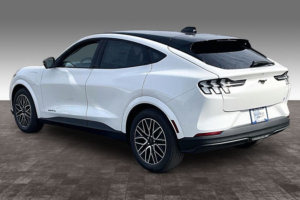 2026 Ford Mustang Mach-E Premium - Photo 10