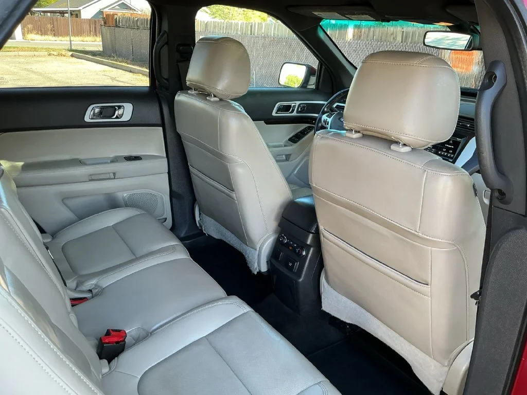 Used 2013 Red Ford Limited image 26