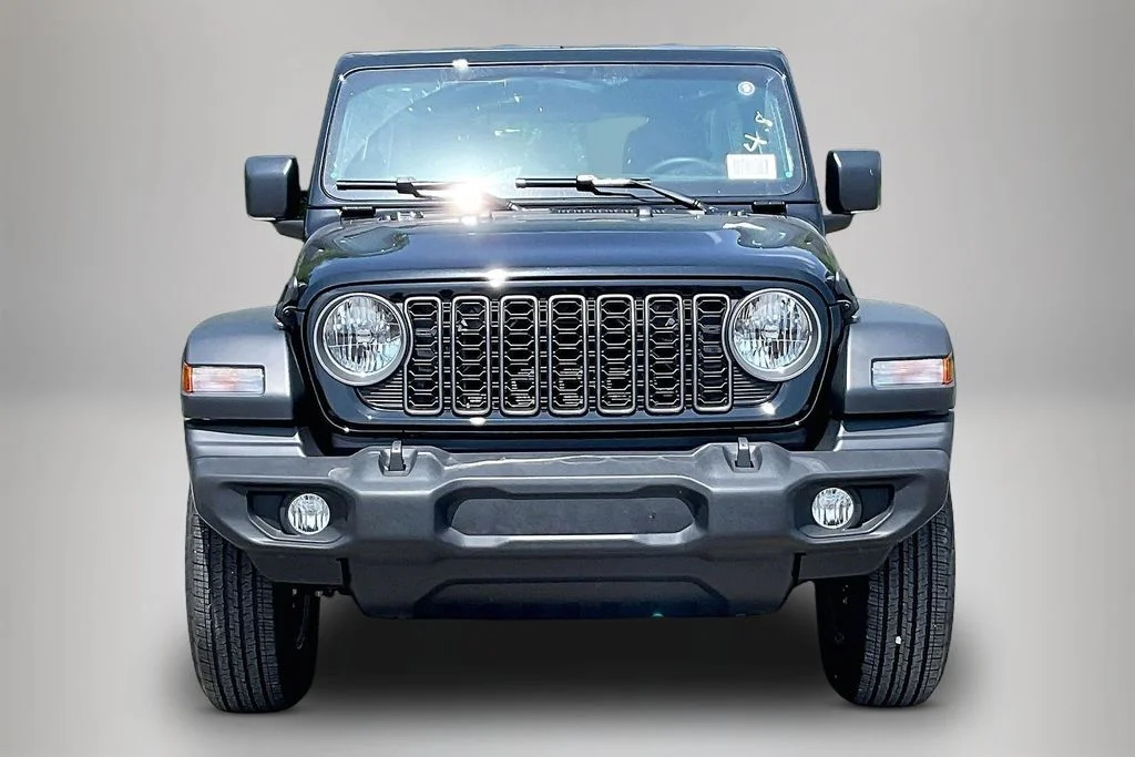 New 2026 Jeep Wrangler Sport 4D Sport Utility