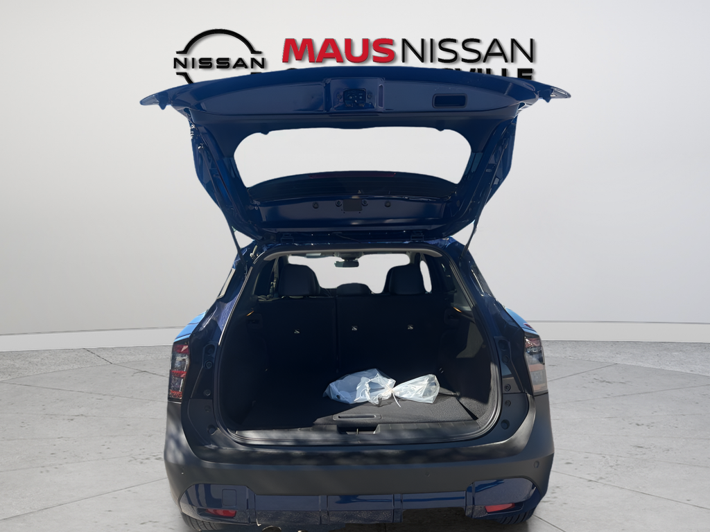 2026 Nissan KICKS SR - Photo 10