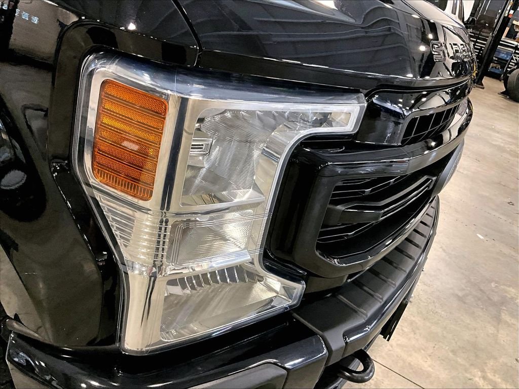Used 2022 Black Ford Lariat image 34