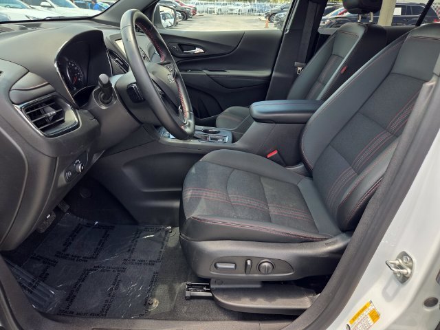 Used 2024 Summit White Chevrolet RS image 5