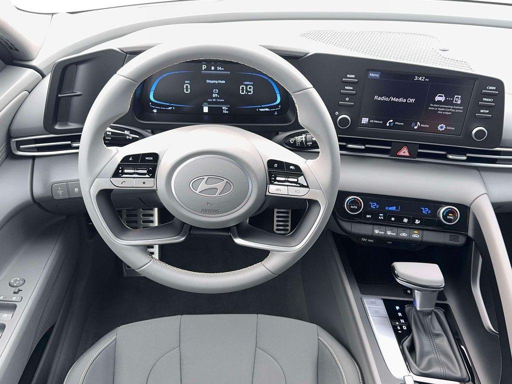 New 2026 White Hyundai SEL Sport Plus image 17