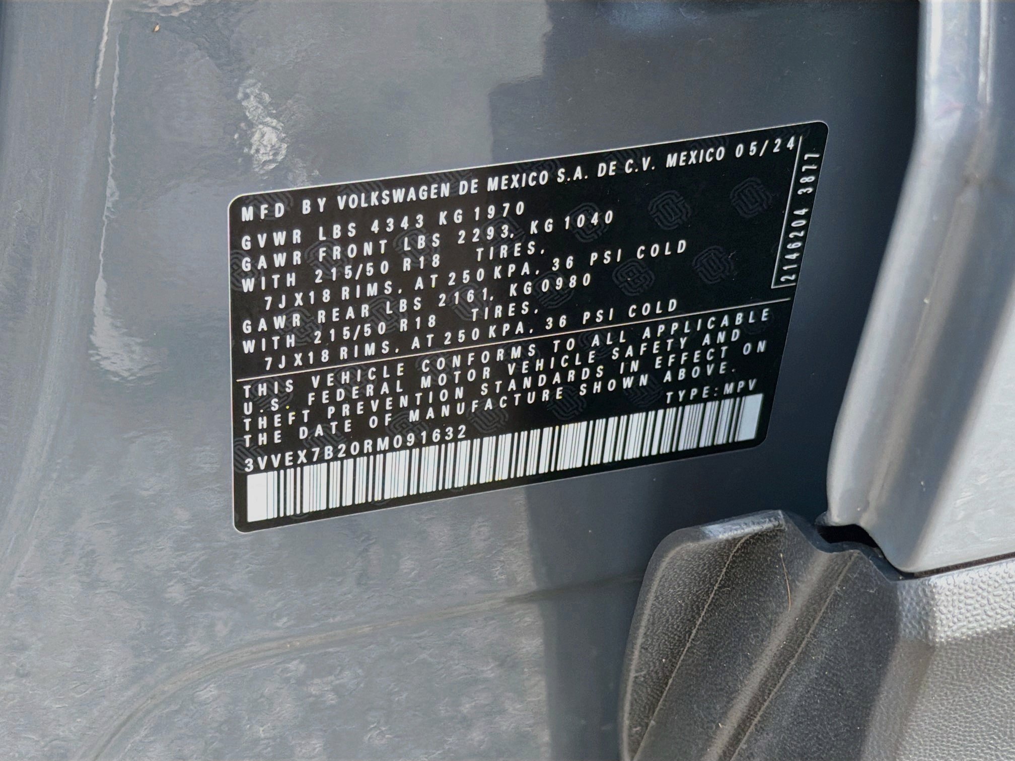 Used 2024 Pure Gray Volkswagen SE image 43