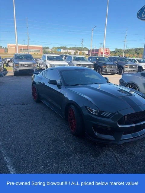 Used 2020 Gray Ford Shelby GT350 image 5