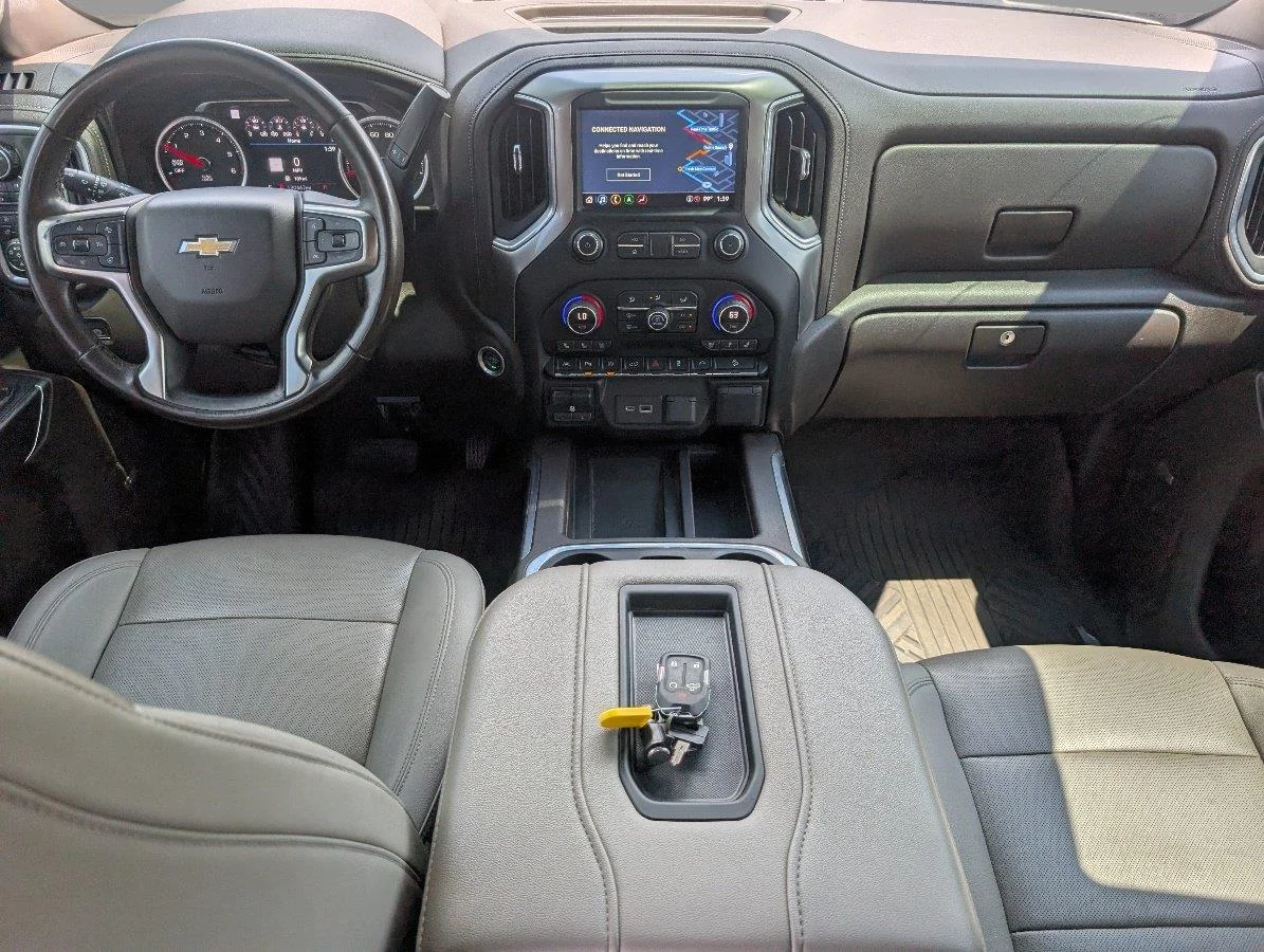 Used 2021 SUMMIT WHITE Chevrolet LTZ image 33