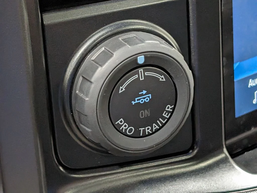 New 2026 Carbonized Gray Metallic Ford Lariat® image 6