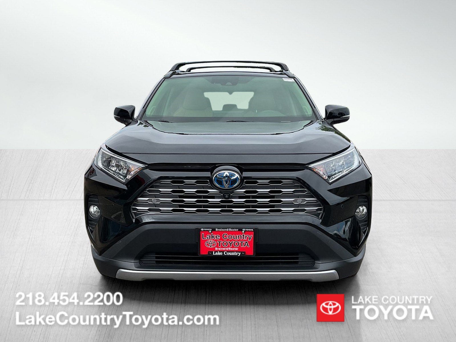 Used 2019 Midnight Black Metallic Toyota Limited image 8