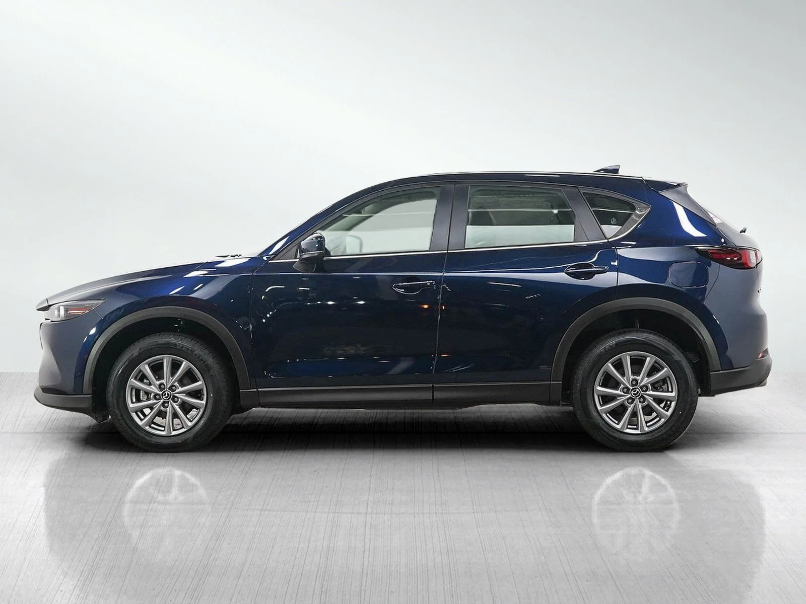 Used 2025 Mazda CX-5 S with VIN JM3KFBAL3S0631069 for sale in White Bear Lake, Minnesota