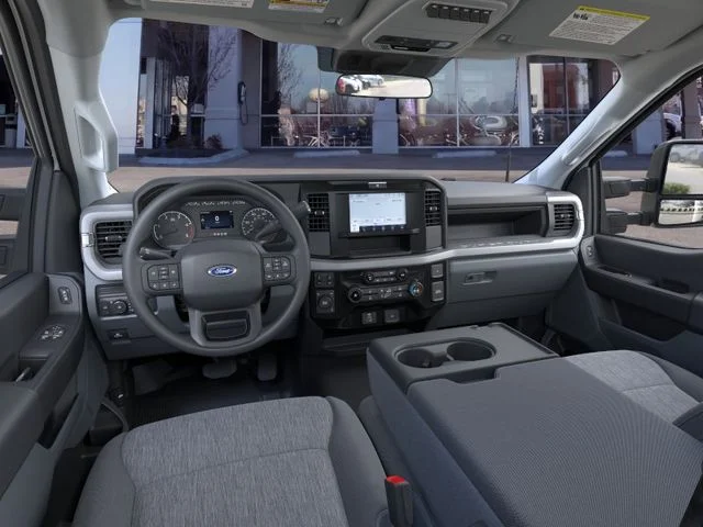 New 2026 Oxford White Ford XL image 9