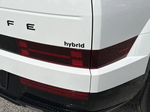 Used 2026 White Hyundai Calligraphy image 9