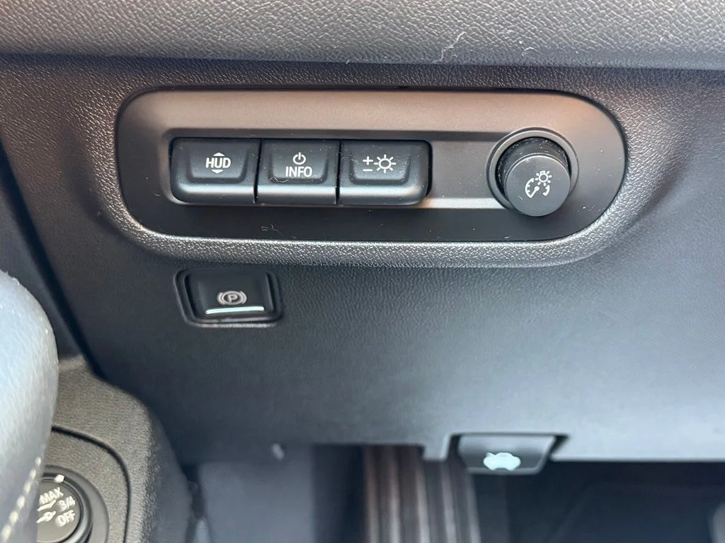 Used 2024 Black GMC Denali image 21