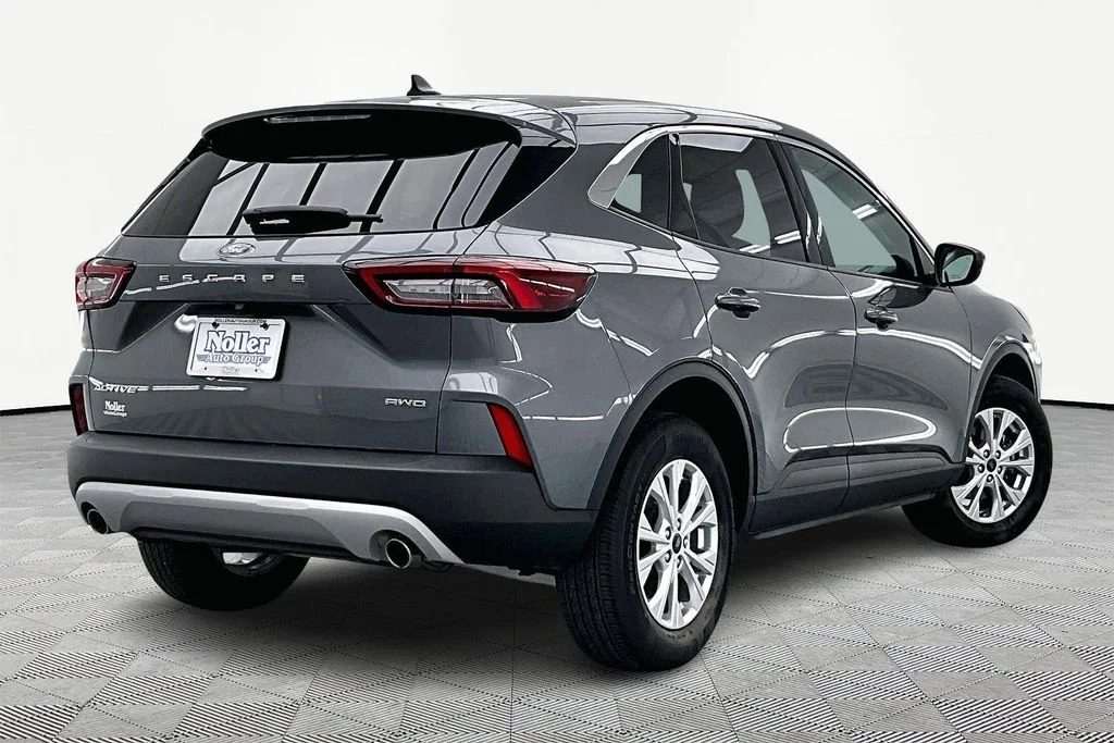 Certified 2023 Ford Escape Active with VIN 1FMCU9GN6PUB41127 for sale in Kansas City