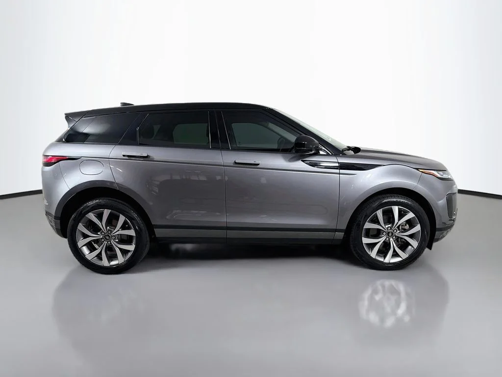 Certified Used 2023 Gray Land Rover SE image 4