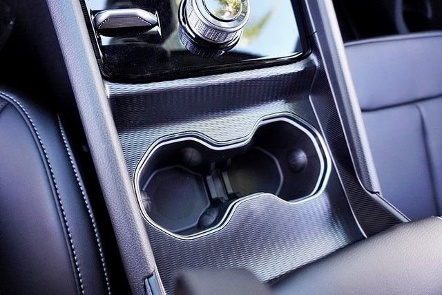 New 2026 Bright White Clear-Coat Exterior Paint Jeep Limited image 38