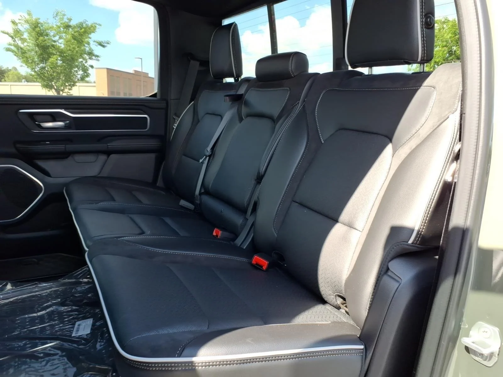 New 2026 Canyon Lake Exterior Paint RAM Laramie image 20