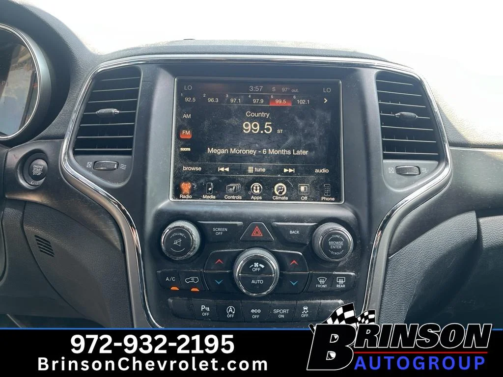 Used 2017 Silver Jeep Altitude image 8