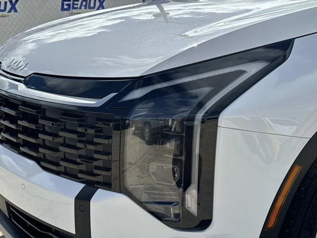 Used 2026 White Kia EX image 2