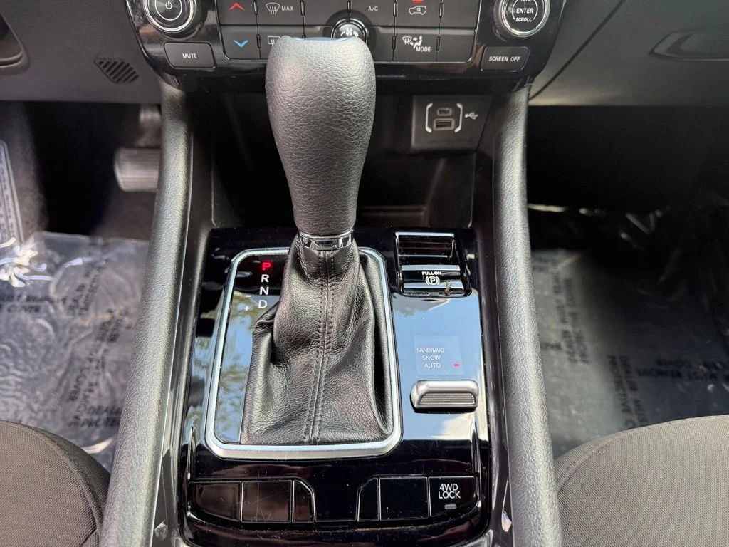 Used 2023 Laser Blue Jeep Sport image 26