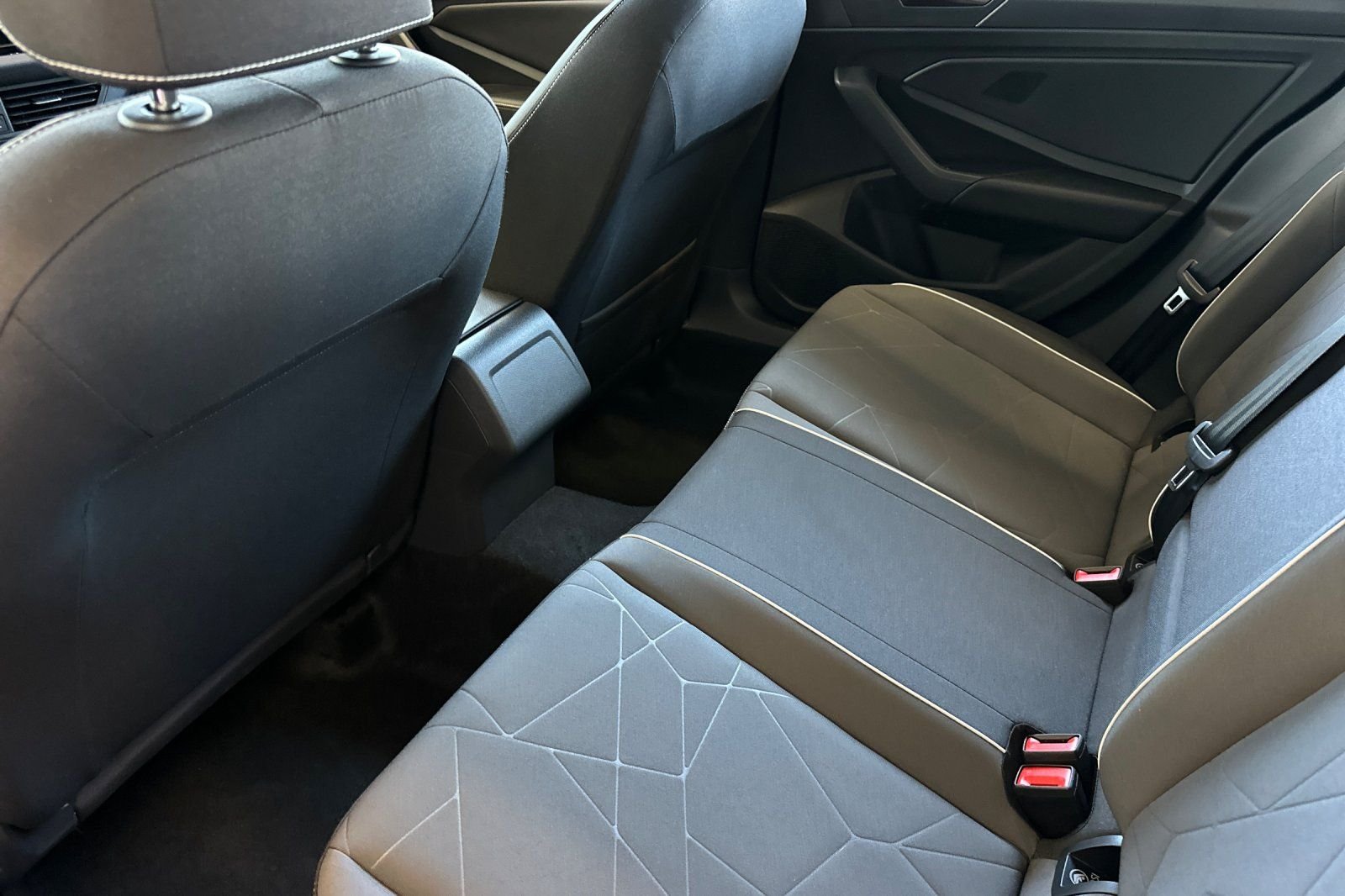 New 2026 Deep Black Pearl Volkswagen 1.5T Sport image 12