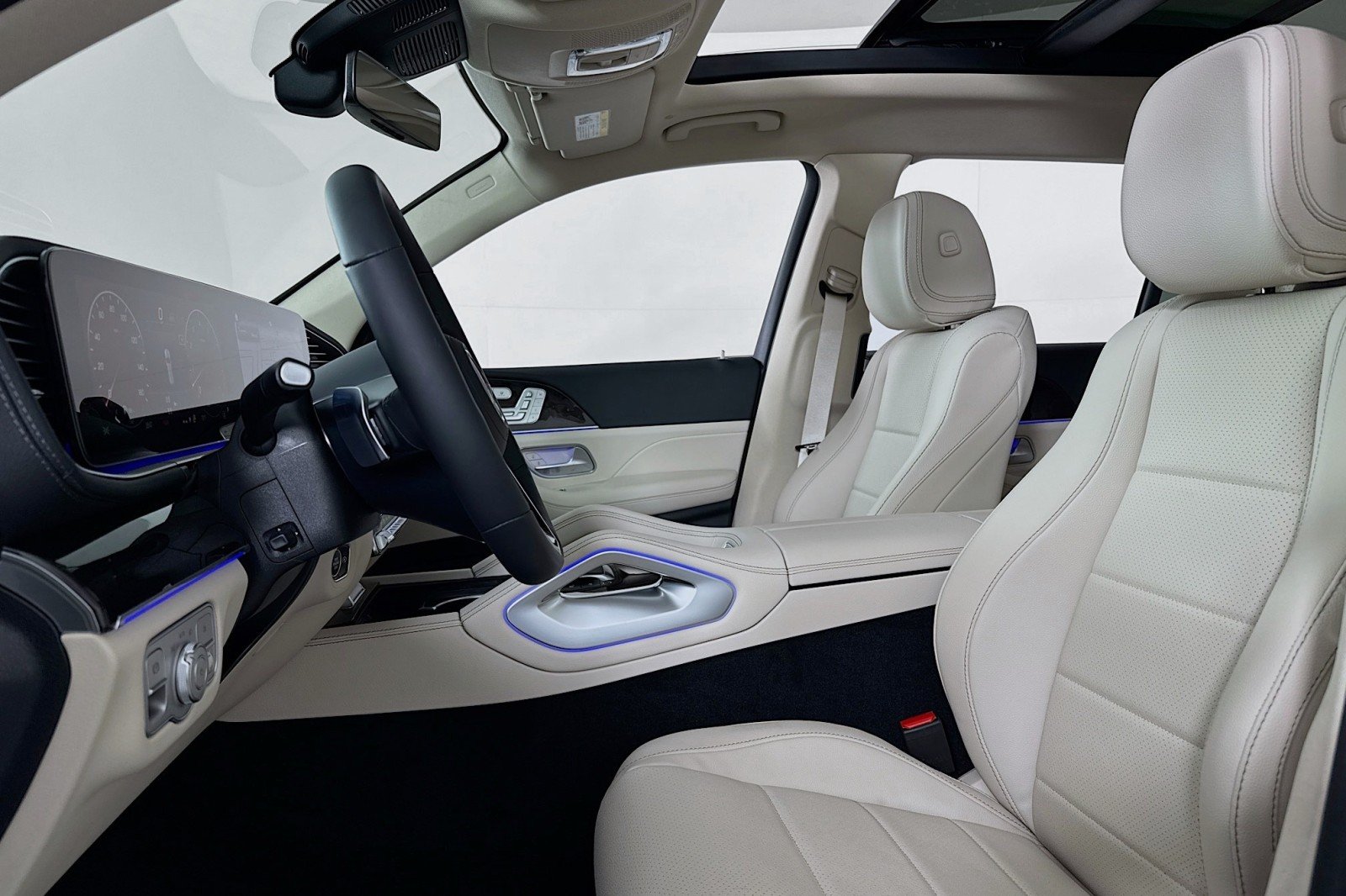 New 2026 Polar White Mercedes-Benz GLS 450 4MATIC® SUV image 17