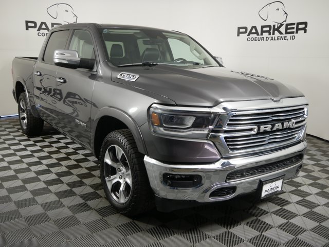 Used 2022 Granite Crystal Metallic Clearcoat Ram Crew Cab Laramie w/ Level A Equipment Pkg image 4