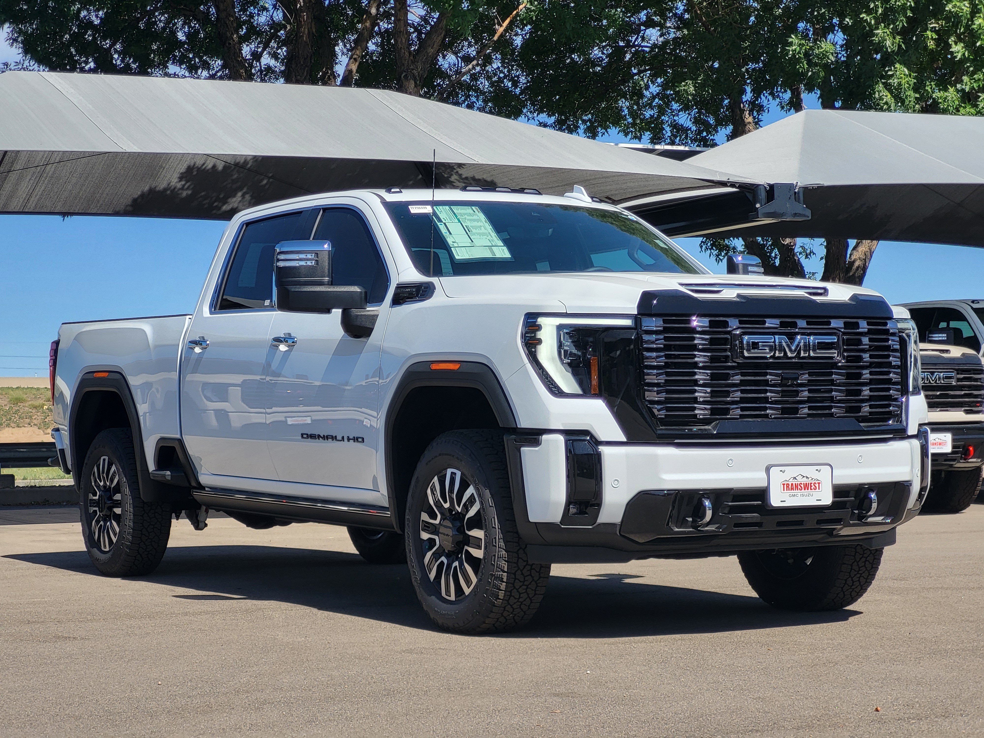 New 2026 Glacier White Tricoat GMC Denali Ultimate image 3