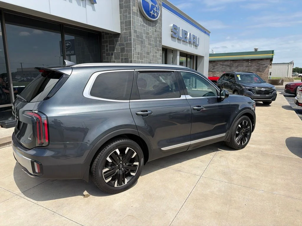 Used 2023 Black Kia SX image 6