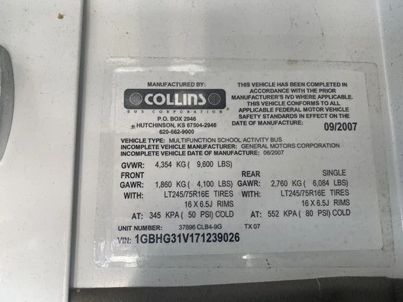 Used 2007 White Chevrolet Work Van image 30