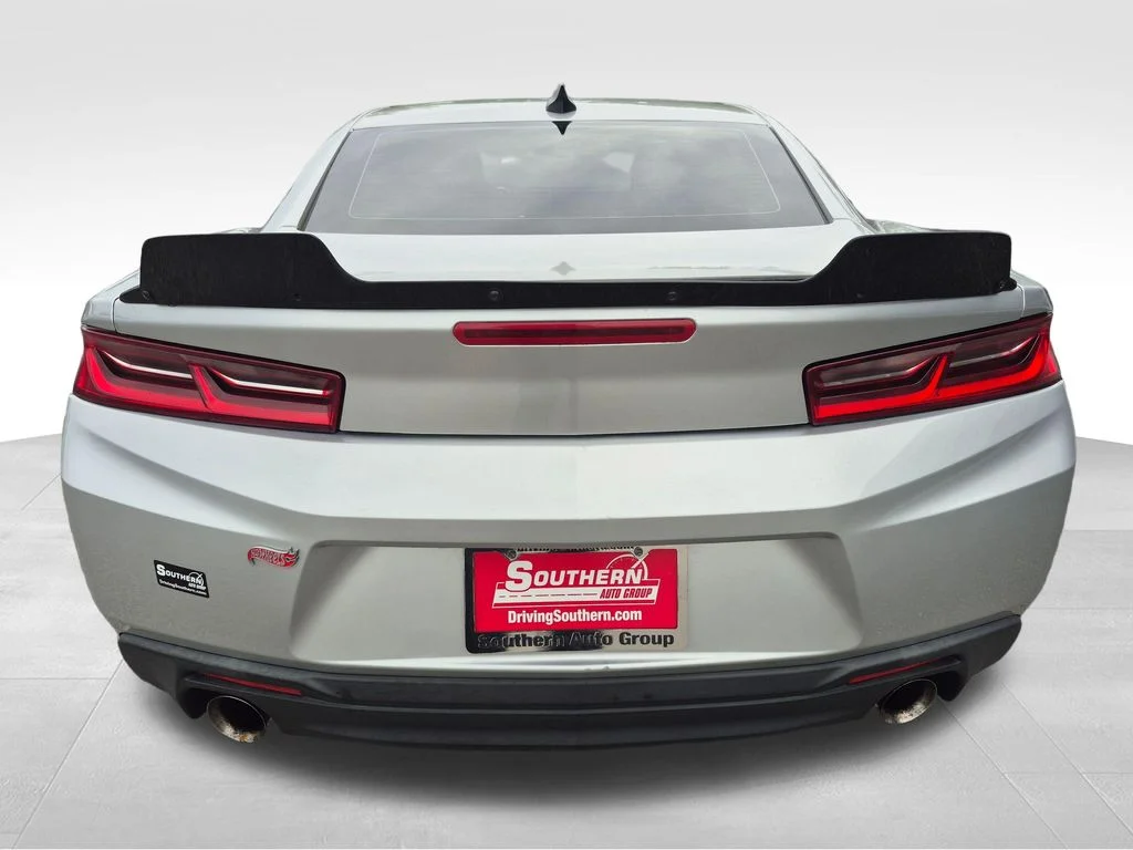 Used 2018 Silver Chevrolet 1LT image 5