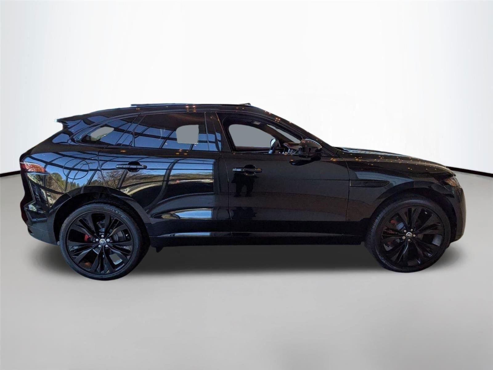New 2026 Santorini Black Jaguar R-Dynamic S image 4