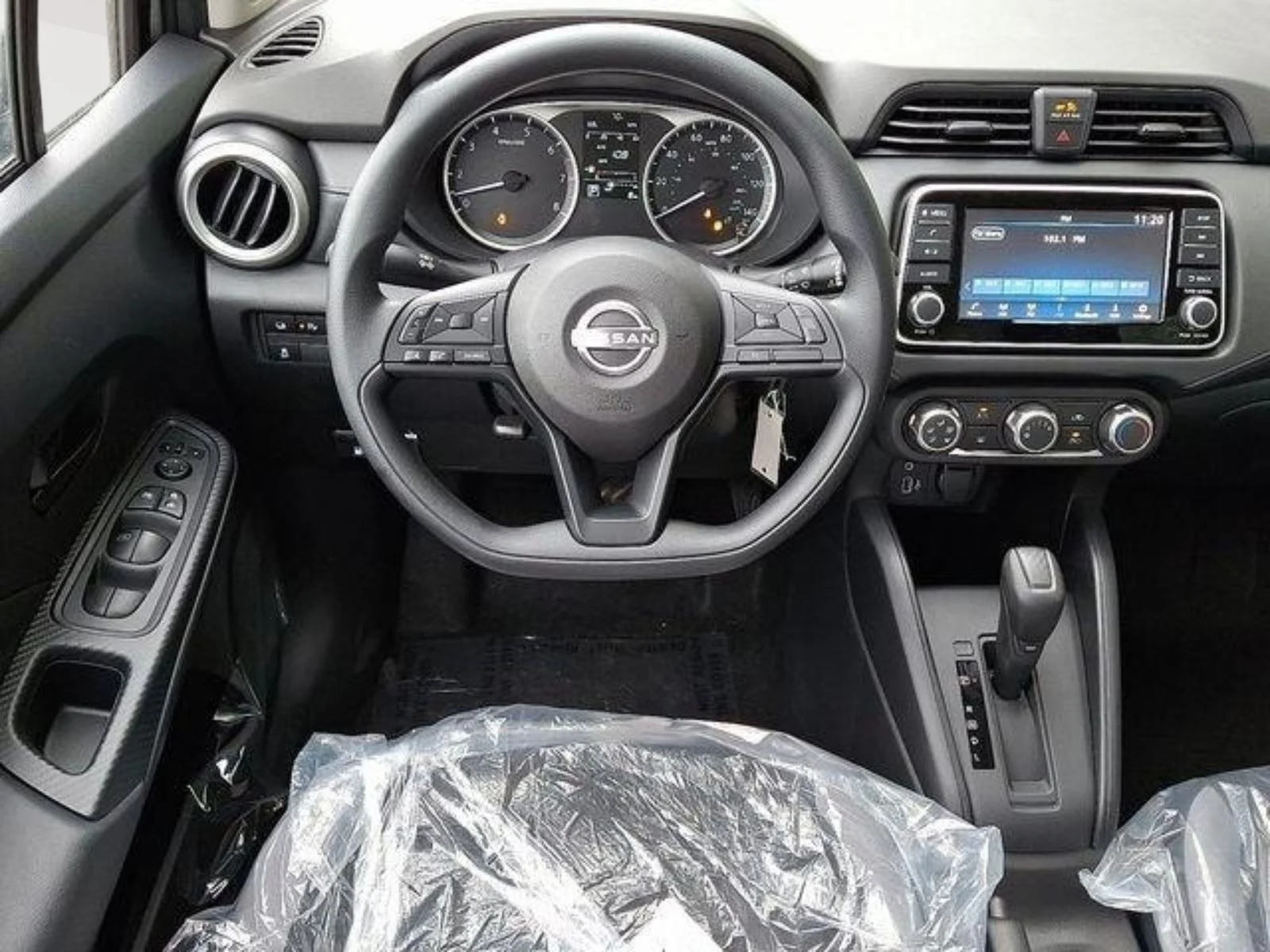 2025 Nissan Versa Sedan S - Photo 7