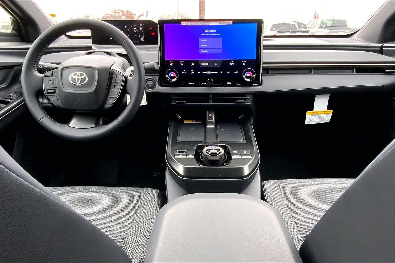 2026 Toyota bZ XLE - Photo 5