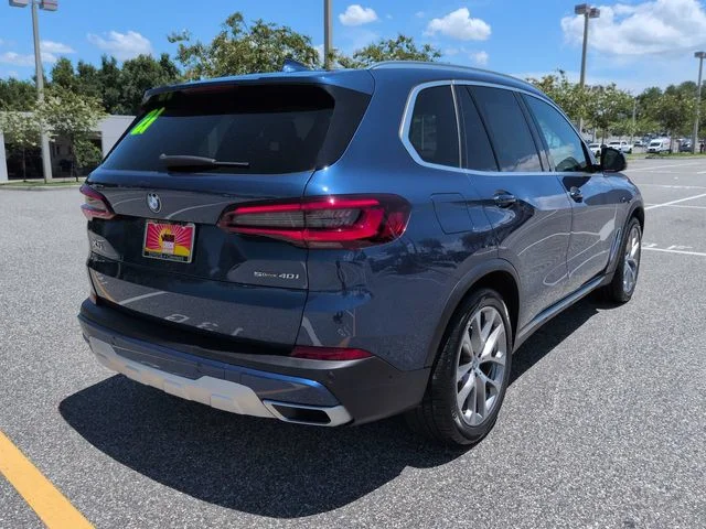 Used 2021 Blue BMW sDrive40i image 4
