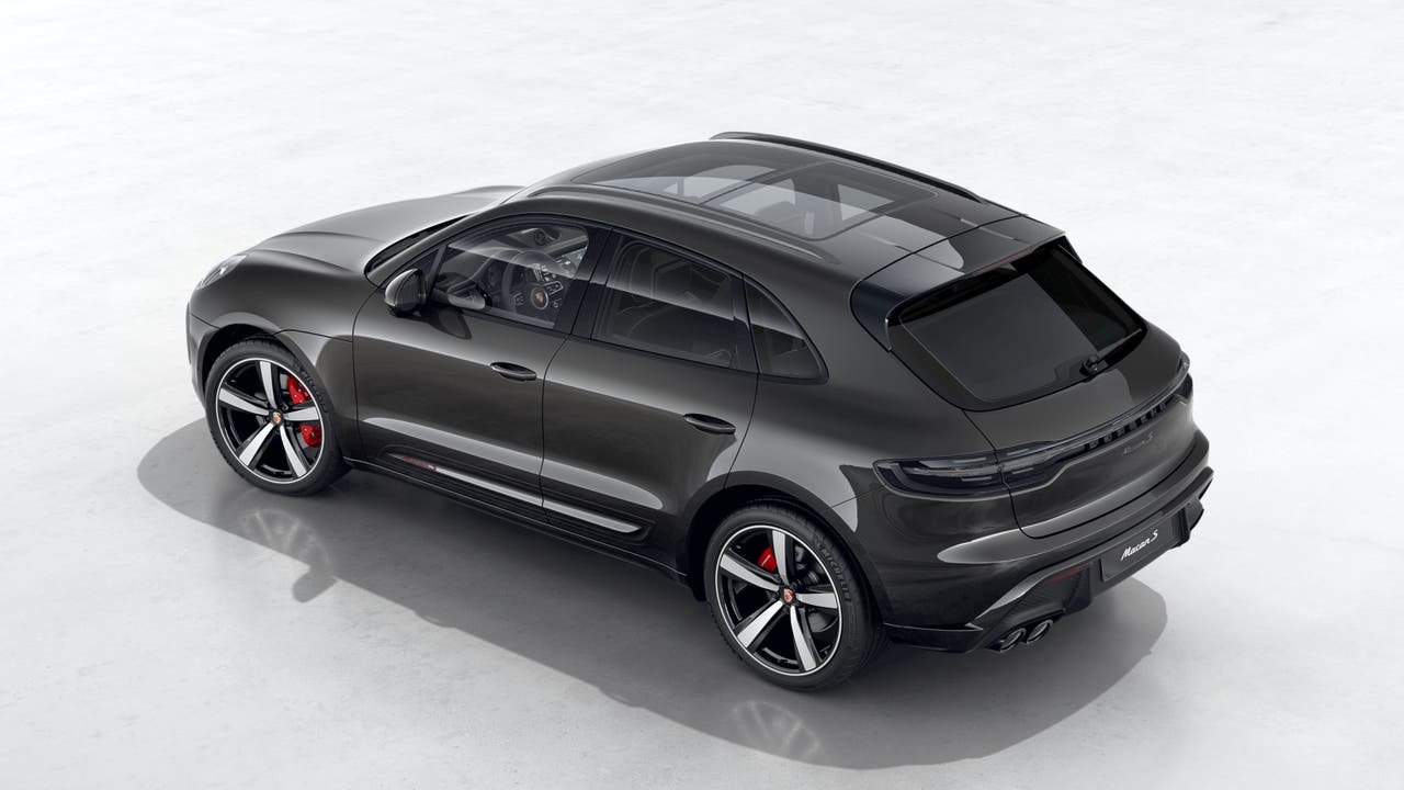 New 2026 Volcano Grey Metallic Porsche S image 4
