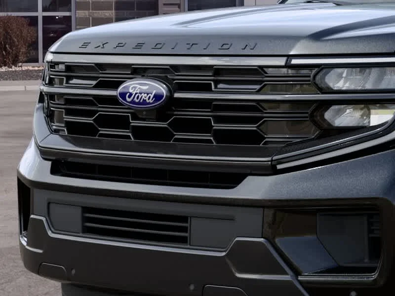 New 2027 Agate Black Metallic Ford MAX Platinum image 17