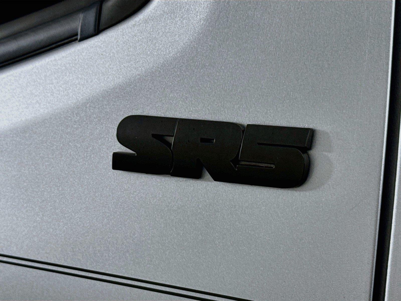 Used 2019 Cement Toyota SR5 image 13