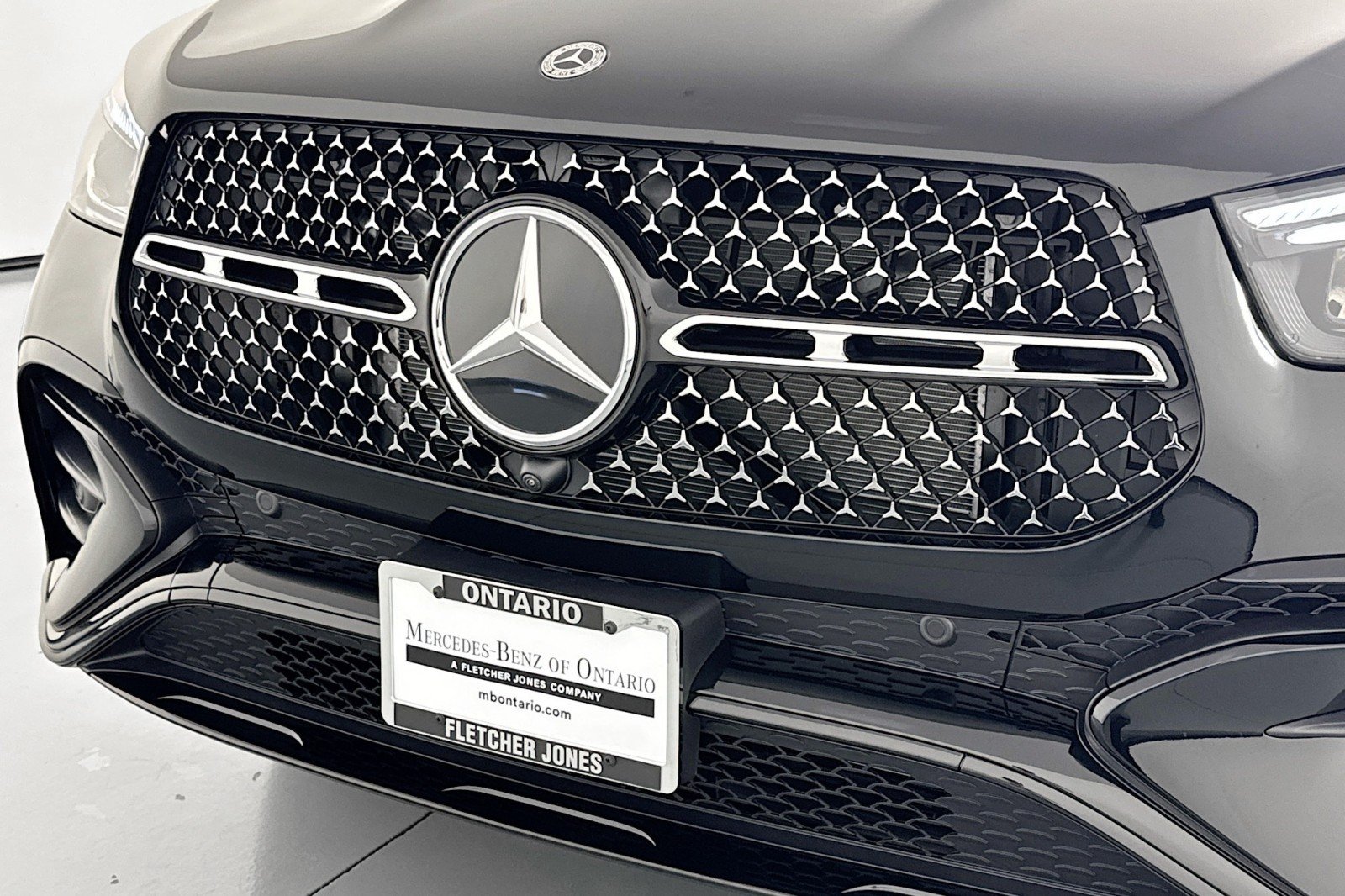 New 2026 Black Mercedes-Benz GLE 450 4MATIC® SUV image 13