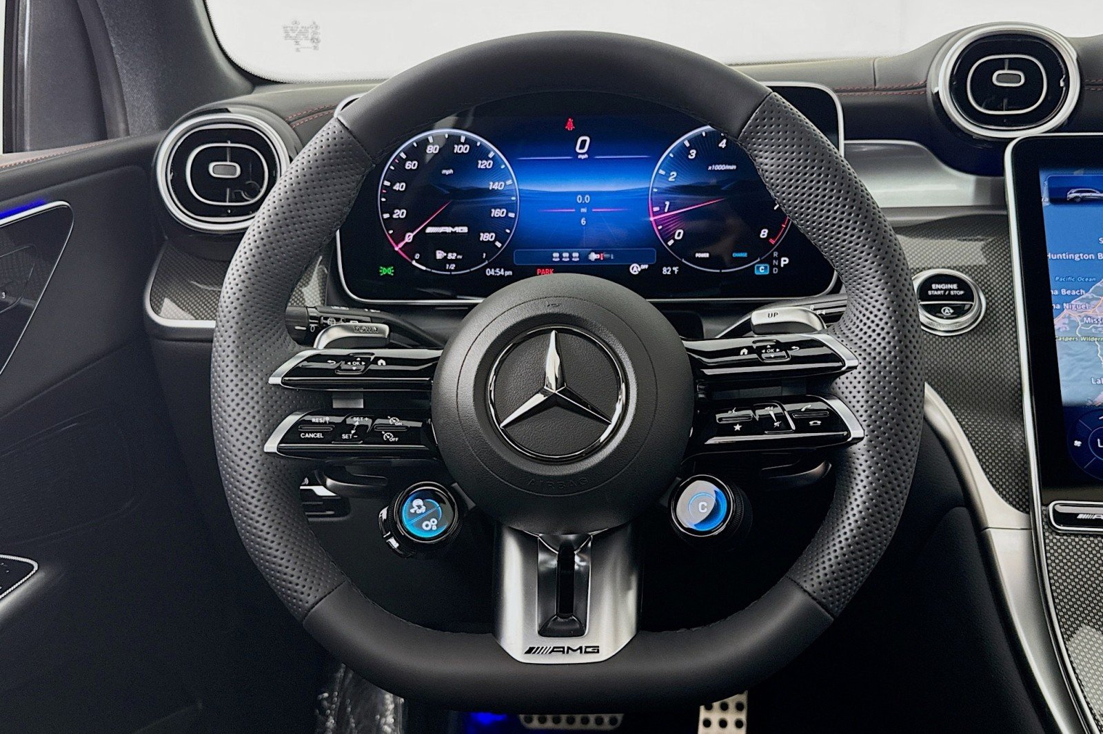 New 2026 Polar White Mercedes-Benz AMG® GLC 43 4MATIC SUV image 17