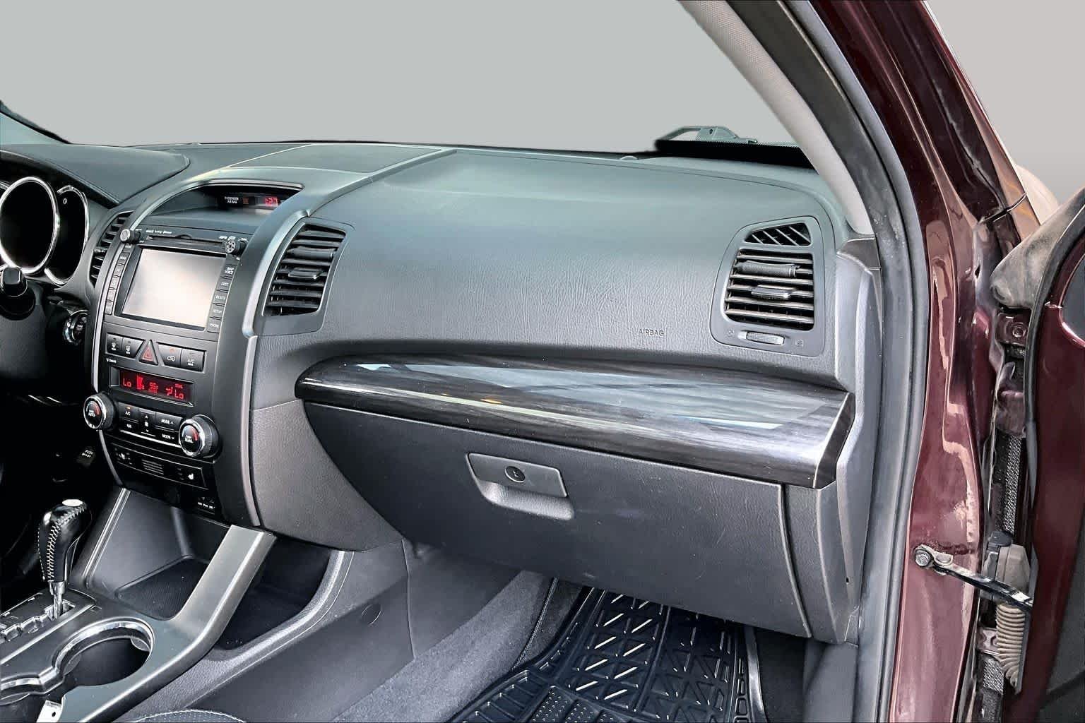 Used 2013 Dark Cherry Kia SX image 19
