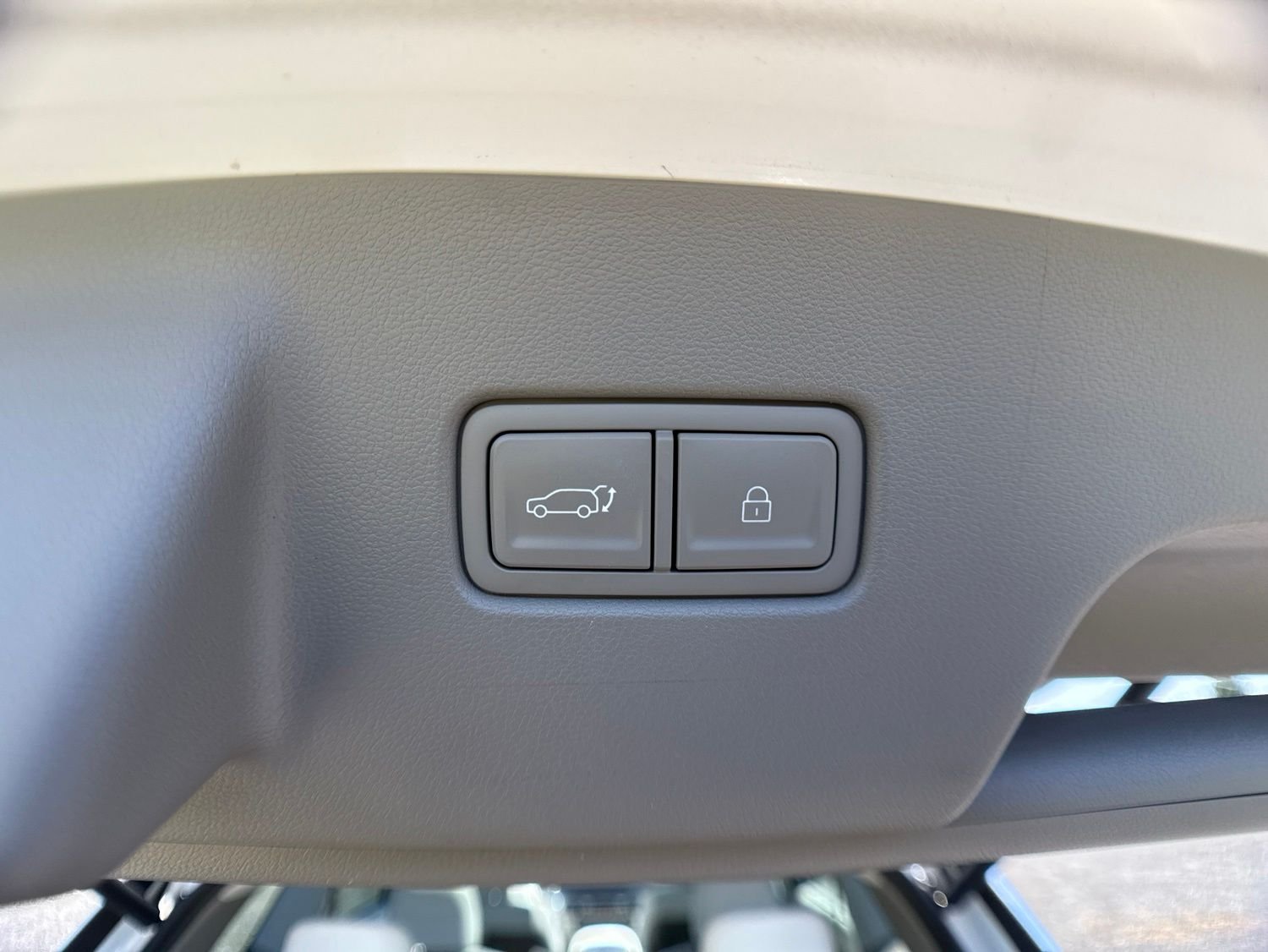 Used 2026 White Hyundai Limited image 23