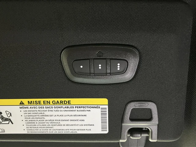 New 2026 Baltic Gray Metallic Clear-Coat Exterior Paint Jeep Limited image 27