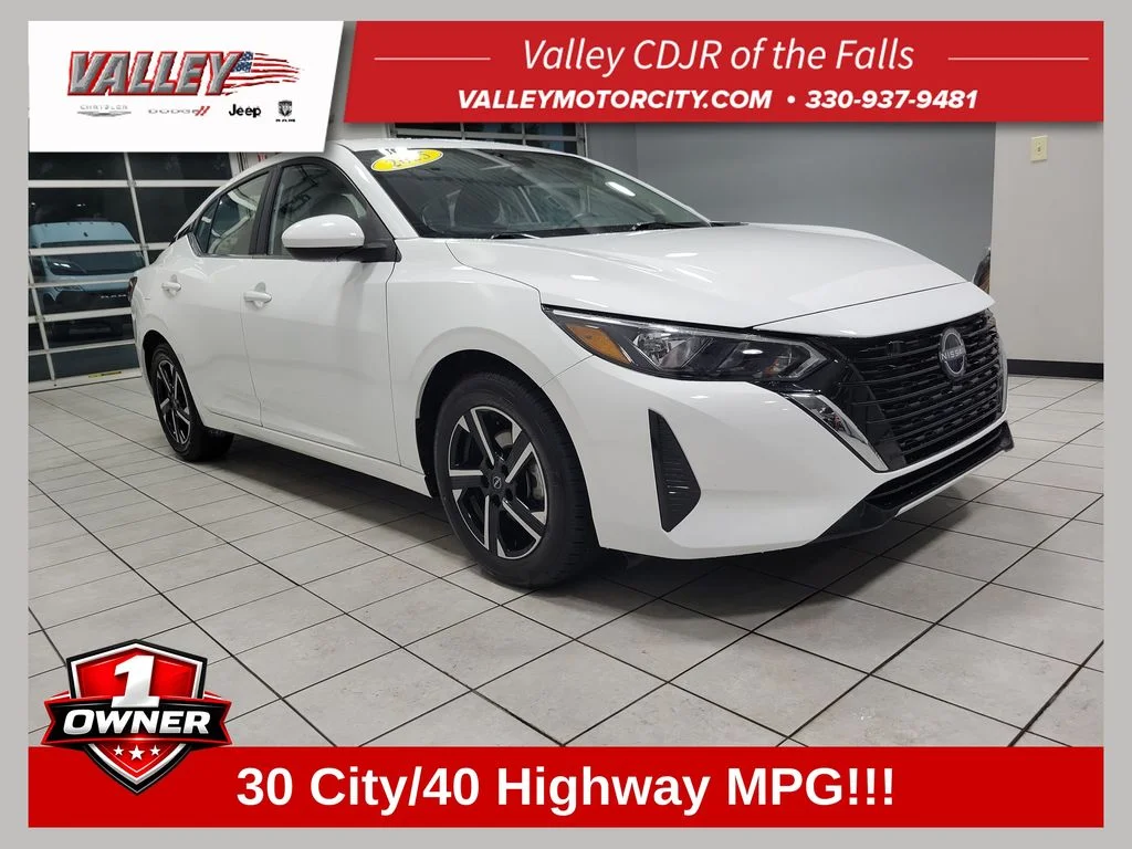 Used 2025 White Nissan SV image 1